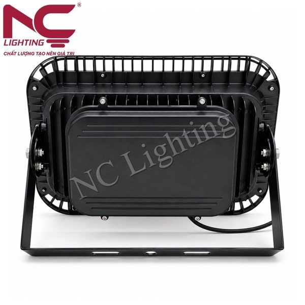 den-pha-led-pnc03-3 Đèn pha LED PNC03