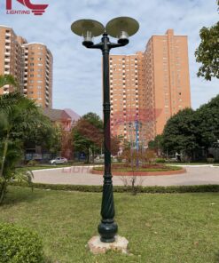 cột đèn sân vườn Banian