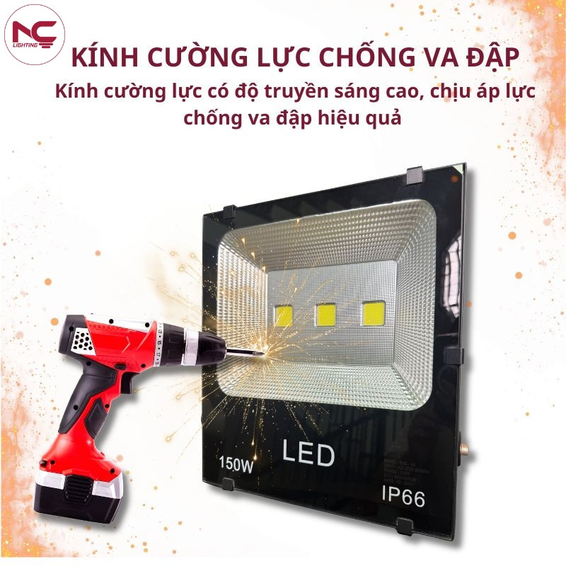 Đèn pha led PNC04 sử dụng kính cường lực