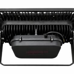 mặt sau của pnc16 có rãnh tản nhiệt