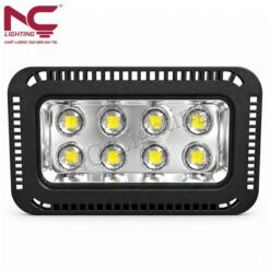 Đèn pha LED PNC11