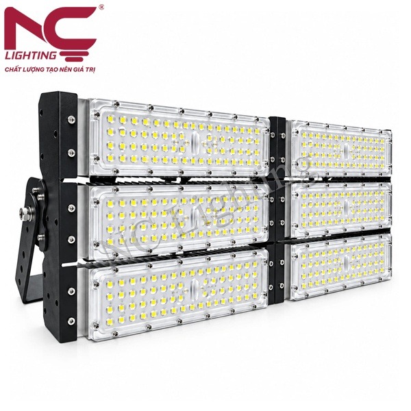 den-pha-led-pnc35-1 Đèn pha LED PNC35