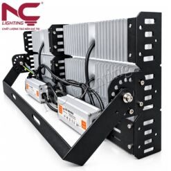 Đèn pha LED PNC37