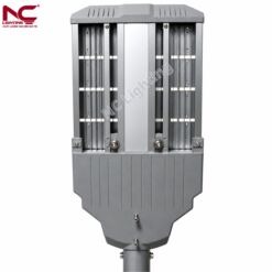 Mặt sau LNC-60 có rãnh tản nhiệt