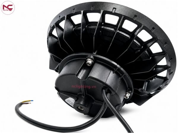 mặt sau nghiêng xnc-27