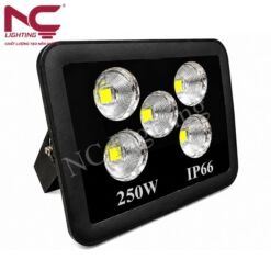 Đèn pha LED 250W PNC39