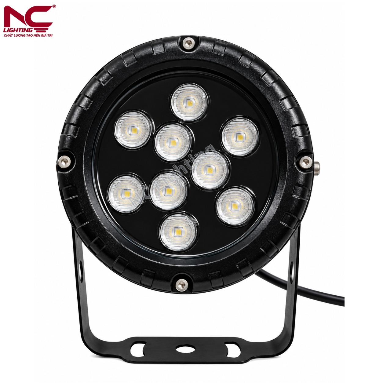 1-ncc2d-mat-truoc Mặt trước của NCC2D với nhiều chip led