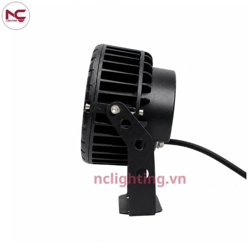 4-canh-cua-ncc2d