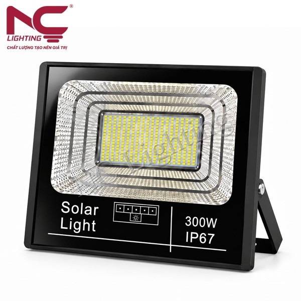 den-pha-nang-luong-mat-troi-pnc-25-3 Đèn pha năng lượng mặt trời PNC-25