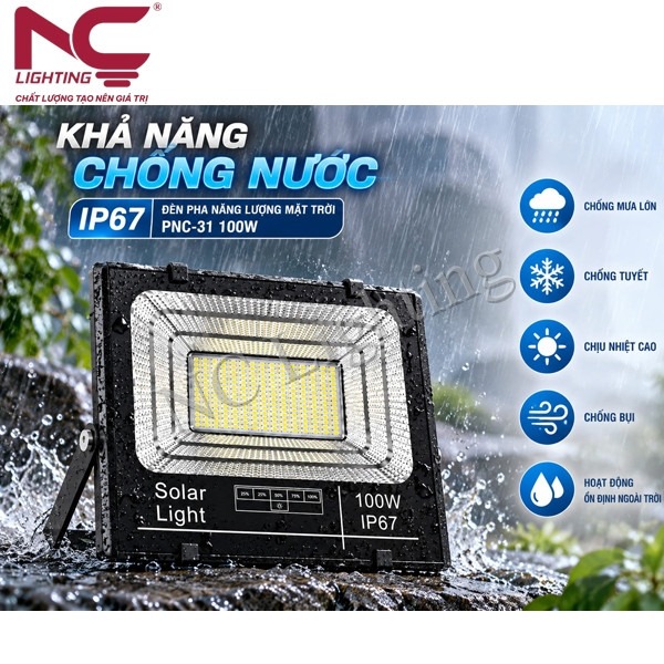 den-pha-nang-luong-mat-troi-pnc-31-chong-nuoc Đèn pha năng lượng mặt trời PNC-31 tăng khả năng chống nước