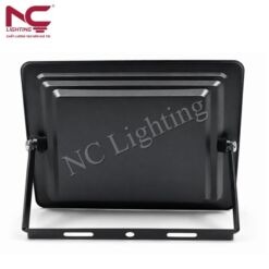 Mặt sau đèn pha năng lượng mặt trời PNC-35