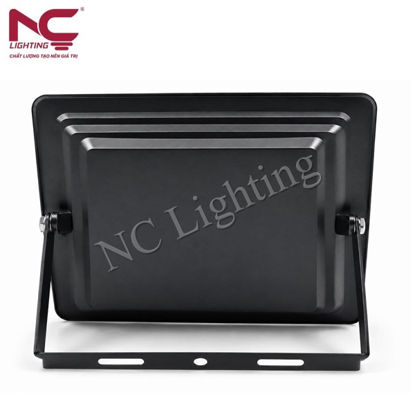 mat-sau-den-pha-nang-luong-mat-troi-pnc-36 Mặt sau đèn pha năng lượng mặt trời PNC-35
