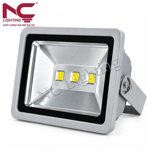 Đèn pha LED PNC-09