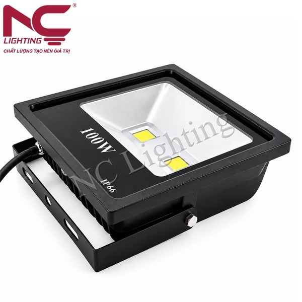 Đèn pha LED PNC-40