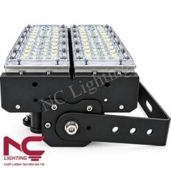 Đèn pha LED PNC-52