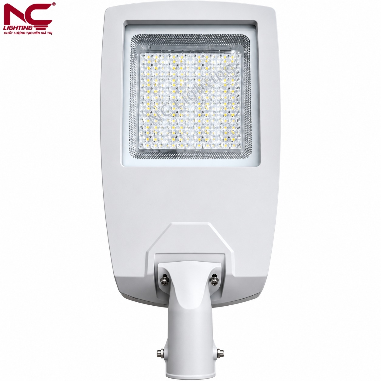 1-lnc-138-mat-truoc LNC-138 từ mặt trước