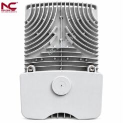 Mặt sau của LNC-140 có rãnh tản nhiệt
