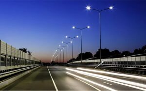 Hệ thống đèn chiếu sáng công cộng trong không gian đô thị ban đêm