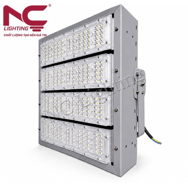 Đèn pha LED PNC59