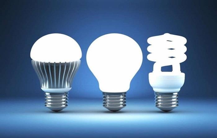 Ba bóng đèn phát sáng đại diện cho nguồn sáng nhân tạo