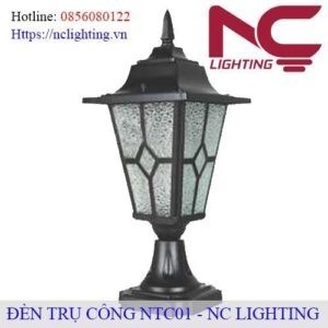 Đèn cột tân cổ điển để chiếu cổng