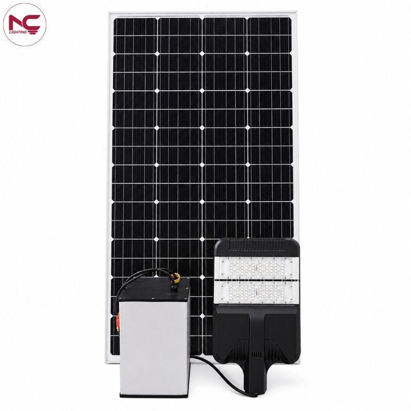 den-duong-nlmt-lnc-109 LNC-109 cùng tấm pin lớn