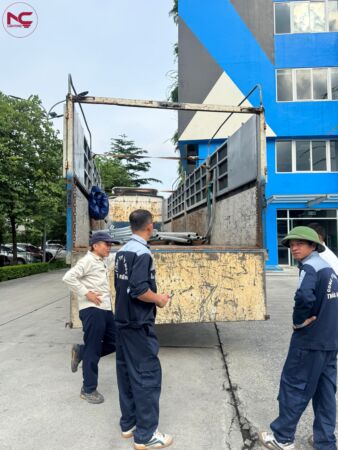 xe có mặt tại công trình Thái Nguyên chuẩn bị bàn giao
