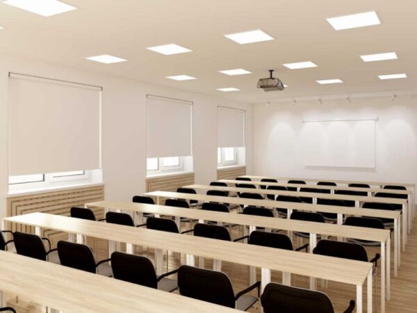 Xác định khu vực chính trong lớp học và các vị trí phụ