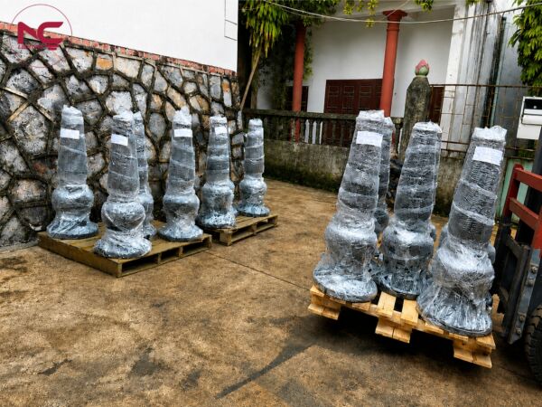 Cột đèn DC-07 tập kết tại xưởng