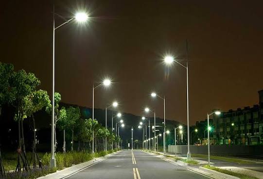 đèn chiếu sáng đô thị khu giao thông