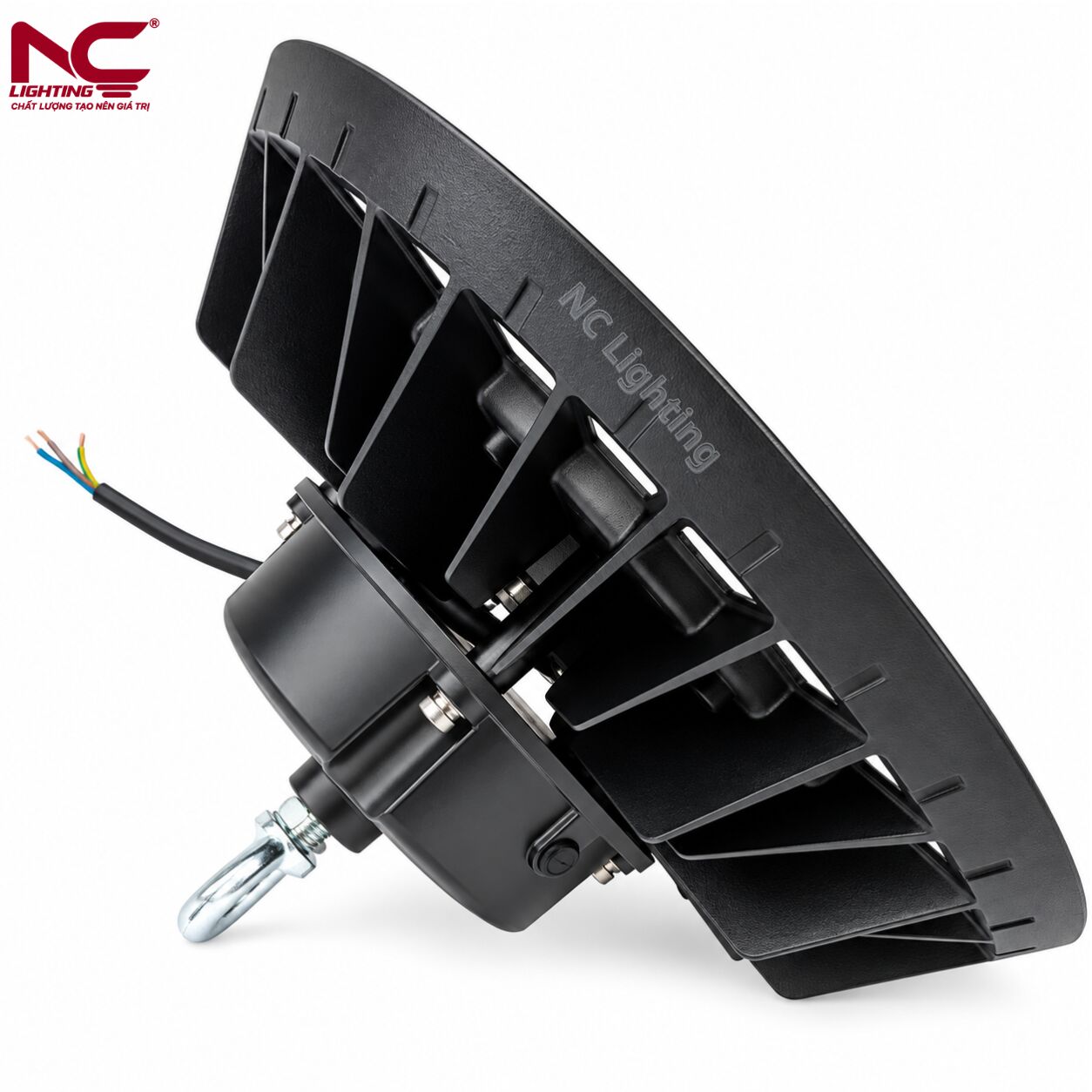 2-phia-sau-xnc-32 Mặt sau xnc-32 quay phải