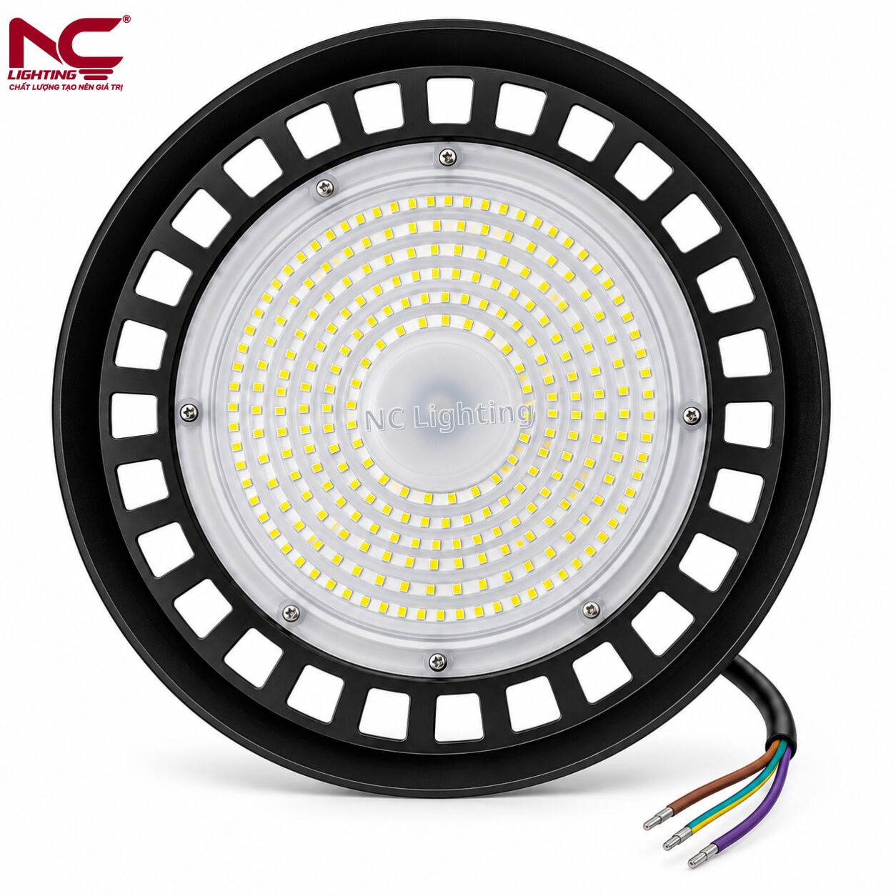 3-mat-truoc-xnc-32 XNC-32 nhìn từ mặt trước