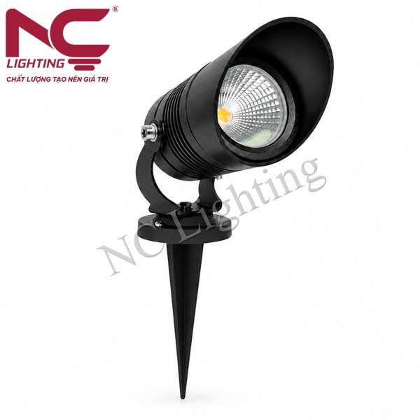 den-cam-co-nhom-duc-nccmnd-1 Đèn cắm cỏ nhôm đúc NCCMND