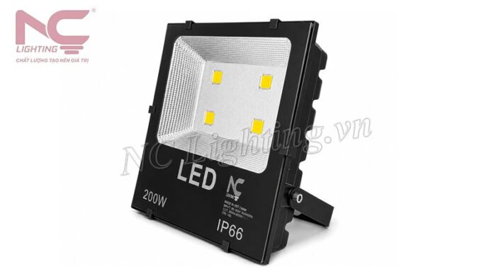 Đèn pha LED PNC20 công suất 200W