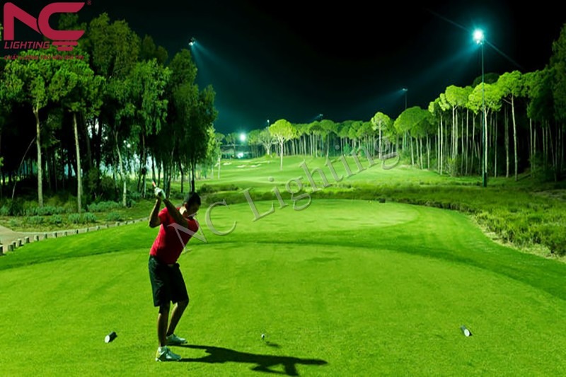 Đèn pha LED sân Golf